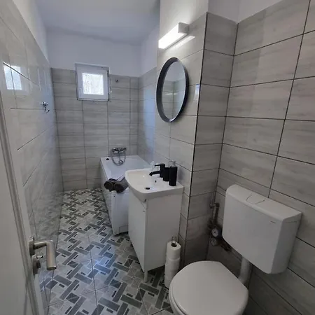Lacul Tei 3* Bucharest